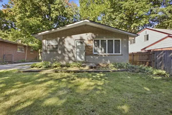16165 Riverview Street, Detroit, MI 48219