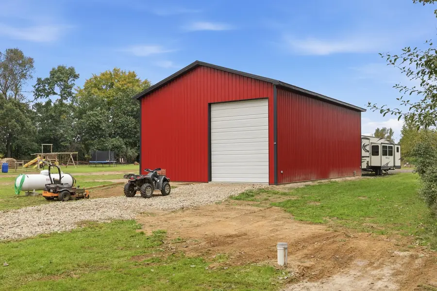 2400 Skeeter Lane, Dansville, MI 48819 - #2
