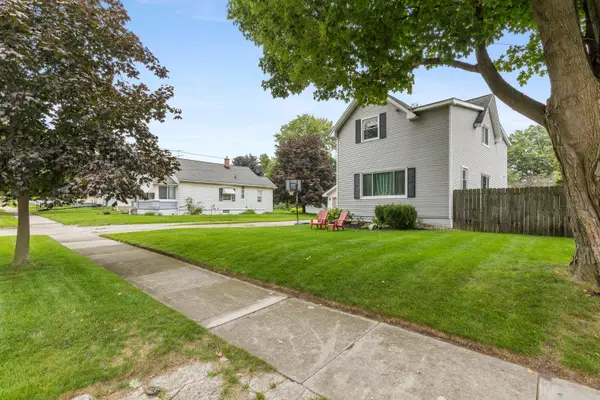 634 Burke Avenue Ne, Grand Rapids, MI 49503