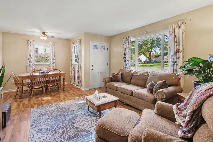 1031 Chrysler Street, Kalamazoo, MI 49048 - #3