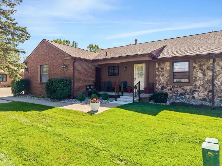 11840 Lexington Drive #2, South Lyon, MI 48178 - #2