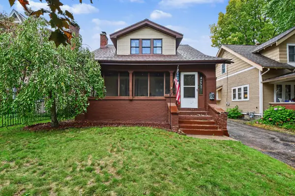 319 Glenhaven Avenue Nw, Grand Rapids, MI 49504