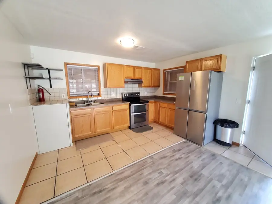 11758 Hartwell Street, Detroit, MI 48227 - #3