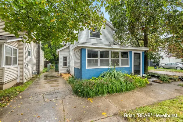 711 Veto Street Nw, Grand Rapids, MI 49504