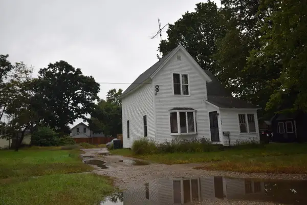 127 Michigan Avenue, Hartford, MI 49057