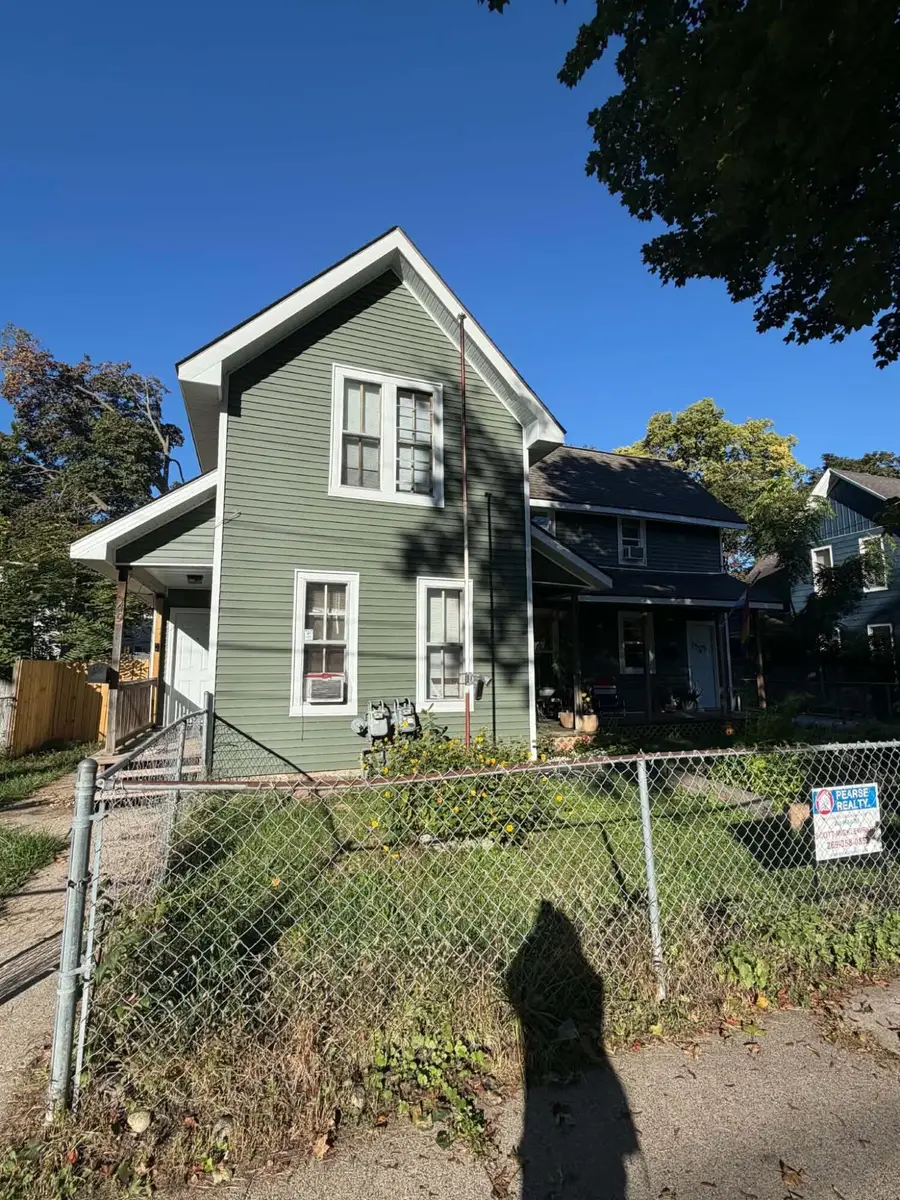 47 Straight Avenue Sw, Grand Rapids, MI 49504 - #3