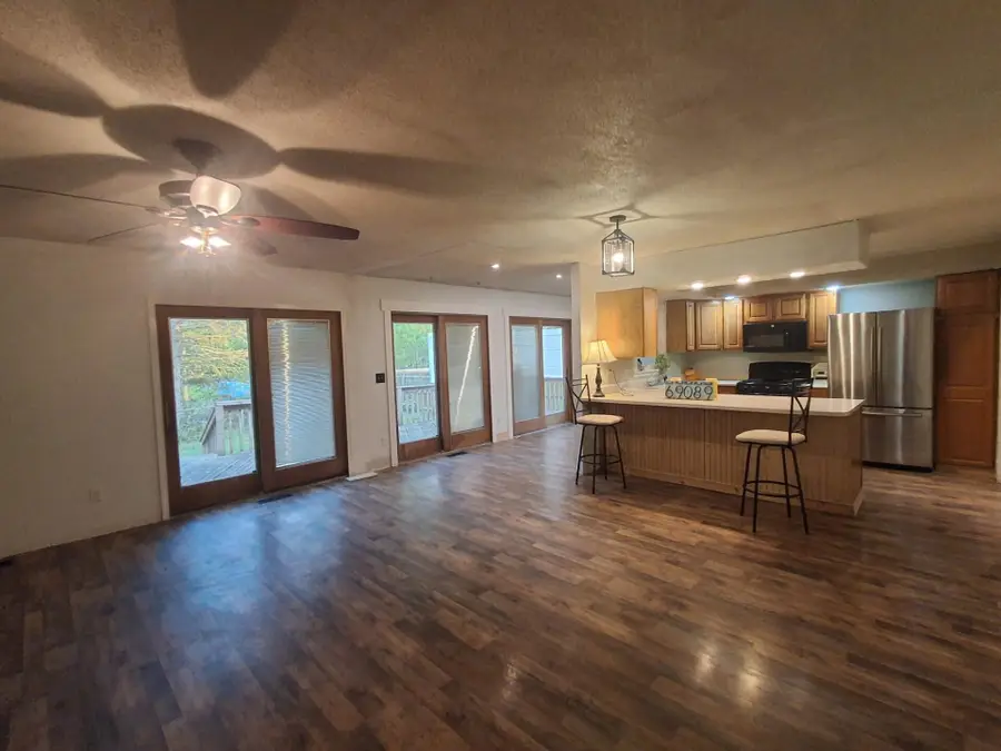 69089 Section Street, Edwardsburg, MI 49112 - #3