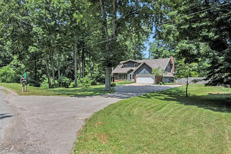 2569 Ridgewood Trail, Berrien Springs, MI 49103 - #3