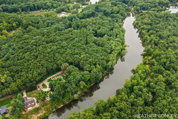 3125 Riverbend Trail, Fennville, MI 49408