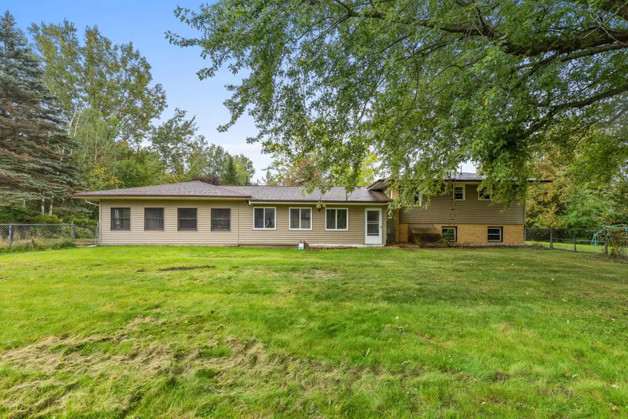 7309 Bellevue Drive, Mount Pleasant, MI 48858 - #2