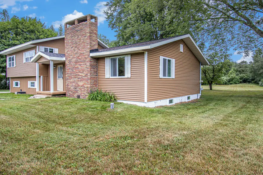 5801 E Garfield Road, Hesperia, MI 49421 - #2