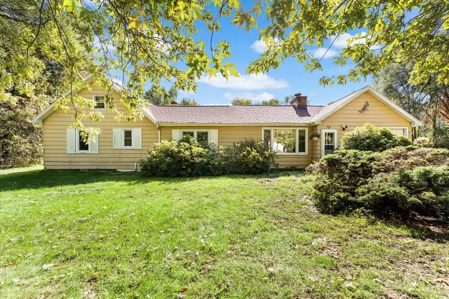 735 Wilson Avenue Sw, Grand Rapids, MI 49534 - #2