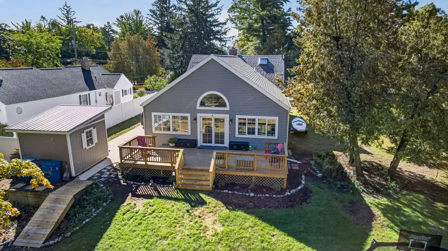 158 Park Street, Pentwater, MI 49449 - #2