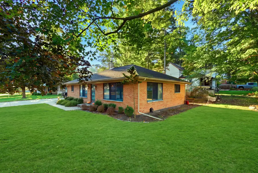 236 W South Street, Hastings, MI 49058 - #2
