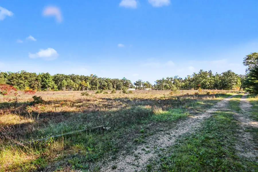 801 S Maple Island Road, Muskegon, MI 49442 - #2
