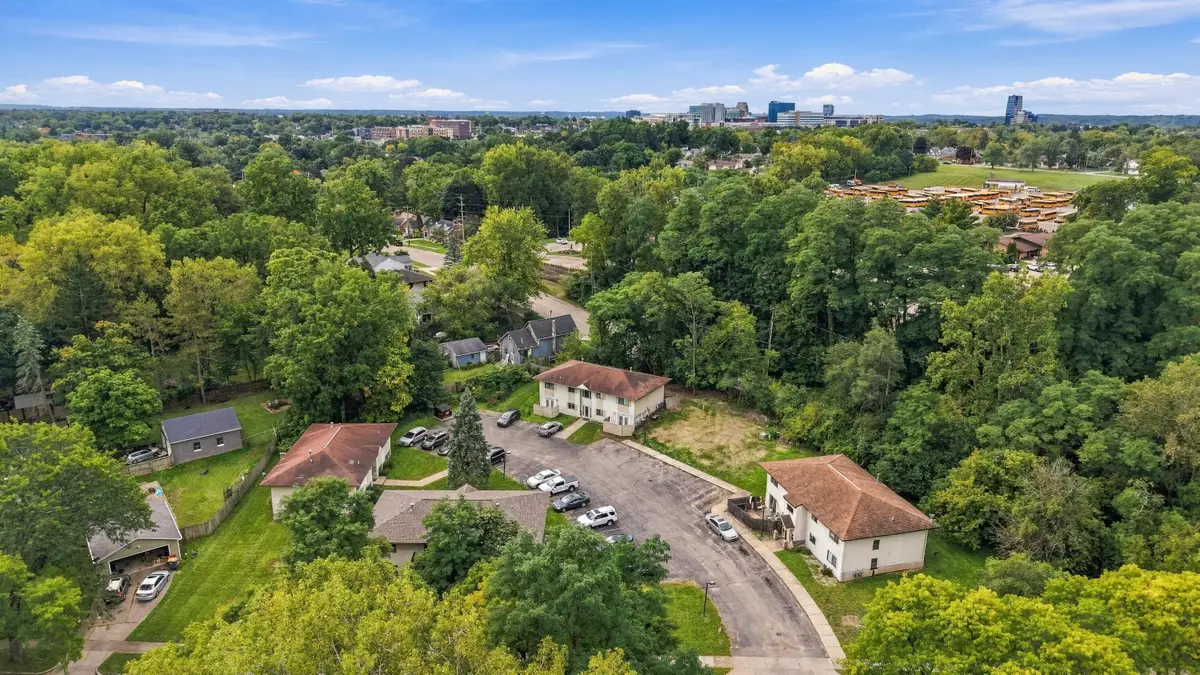 802-820+ NE Carrier Creek Boulevard Ne #802-820+, Grand Rapids, MI 49503 - #1