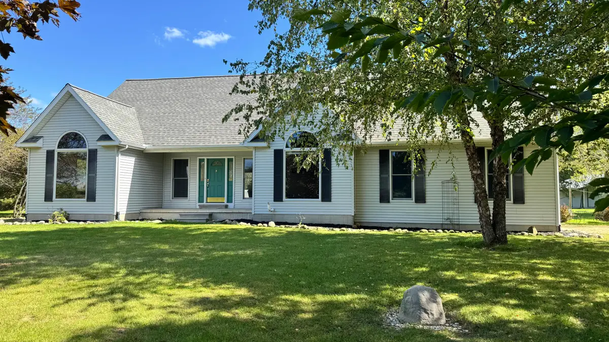 5261 N Rollin Highway, Manitou Beach, MI 49253 - #1