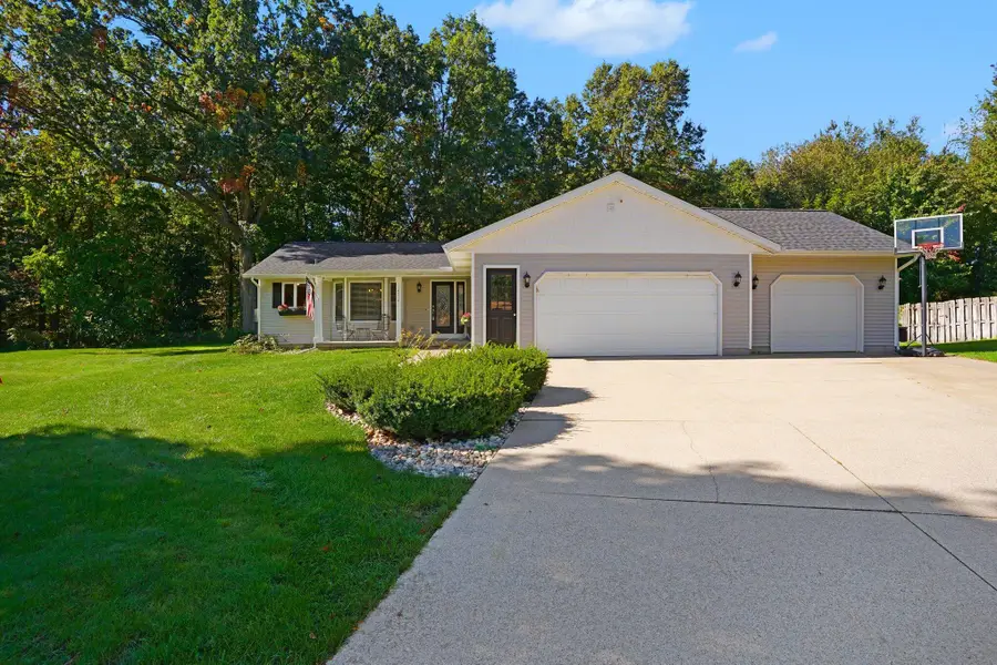 14314 Sunview Drive, Holland, MI 49424 - #2
