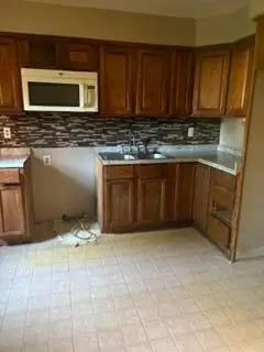 106 W Coolidge Avenue W, Battle Creek, MI 49037 - #3