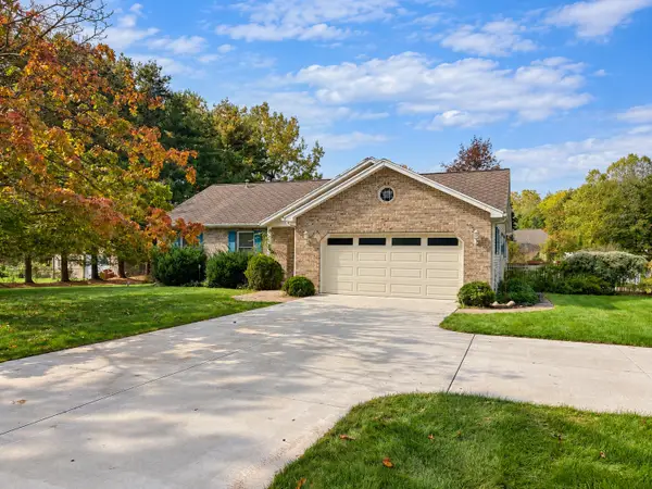 2615 College Road, Holt, MI 48842