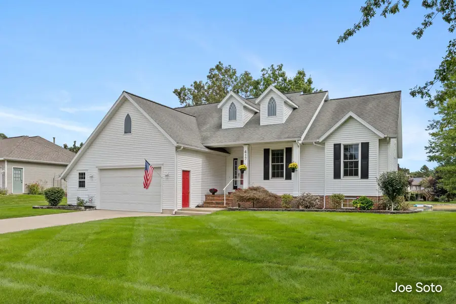 417 142nd Avenue, Holland, MI 49424 - #2
