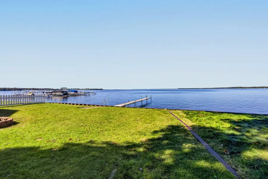 278 W Houghton Lake Drive, Prudenville, MI 48651 - #2