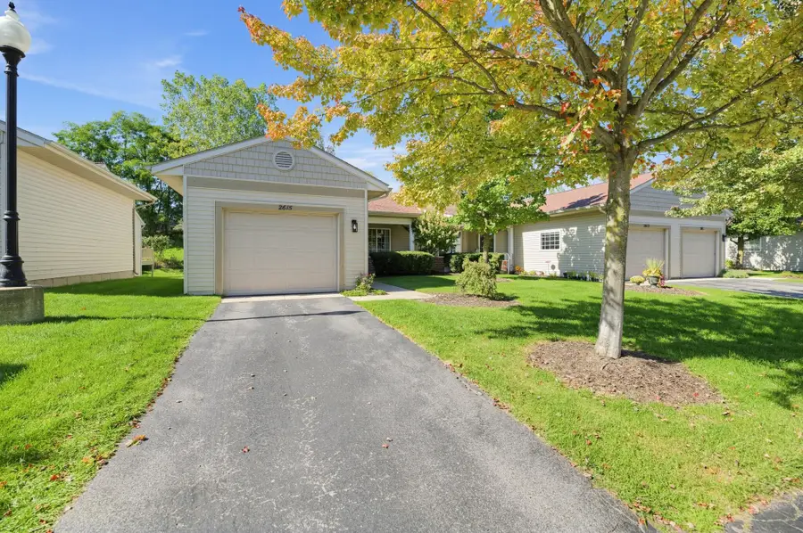 2615 SE Cascade Place Drive, Grand Rapids, MI 49546 - #2