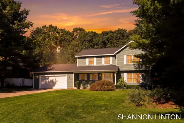 14843 Woodside Trail, Grand Haven, MI 49417