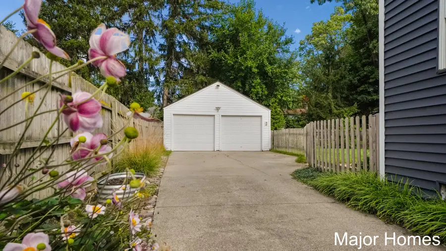 1015 Alger Street Se, Grand Rapids, MI 49507 - #2