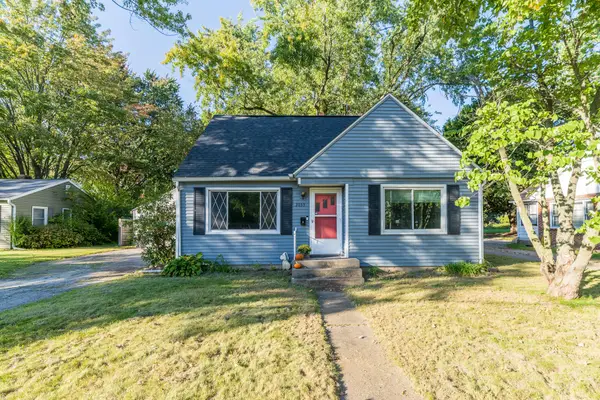2035 Glendale Boulevard, Kalamazoo, MI 49004