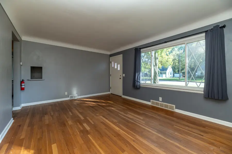 2035 Glendale Boulevard, Kalamazoo, MI 49004 - #3