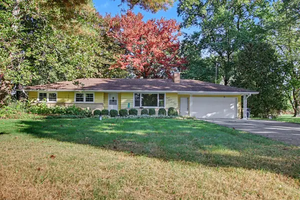 8735 N E Drive, Battle Creek, MI 49014
