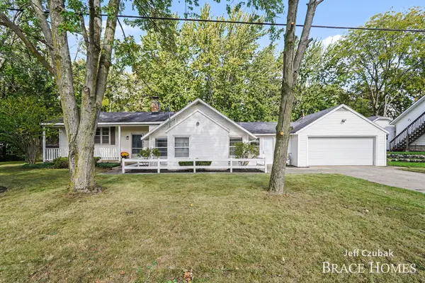 23 Tyler Street Sw, Grandville, MI 49418