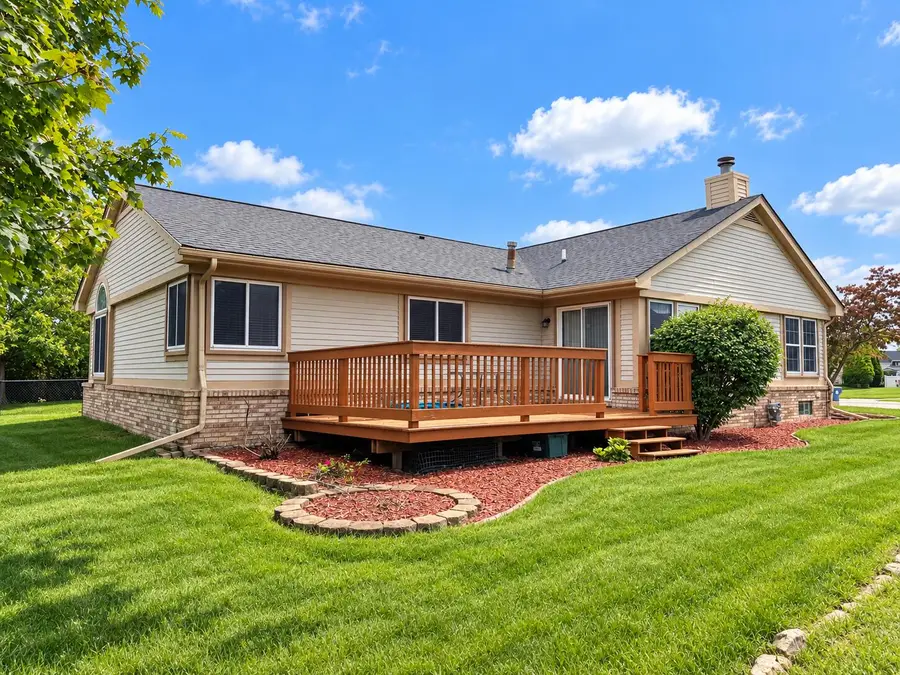 44610 Cranbrook Court, Canton, MI 48188 - #3