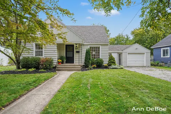 824 Union Avenue Ne, Grand Rapids, MI 49503