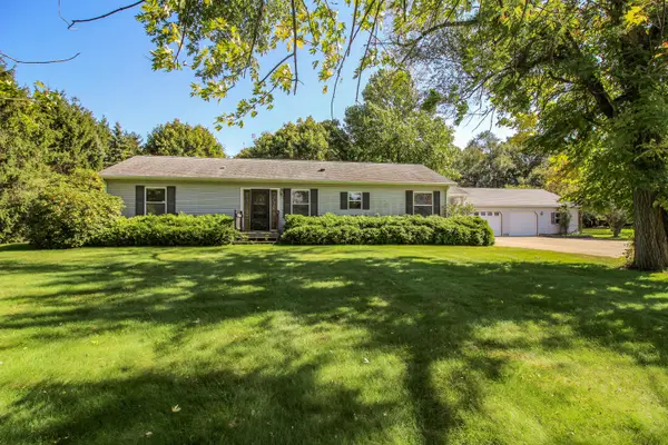 1115 Elm Street, Three Rivers, MI 49093