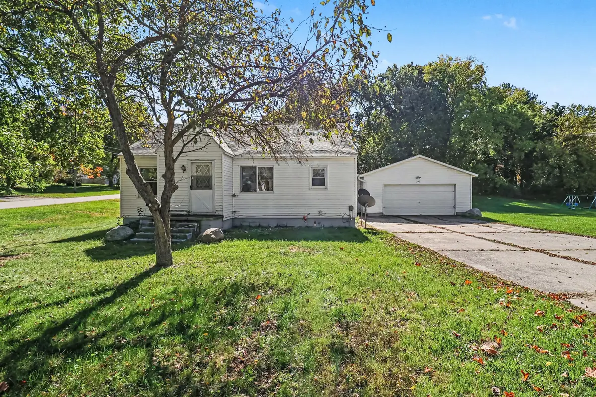 292 E Michigan Avenue, Hesperia, MI 49421 - #1