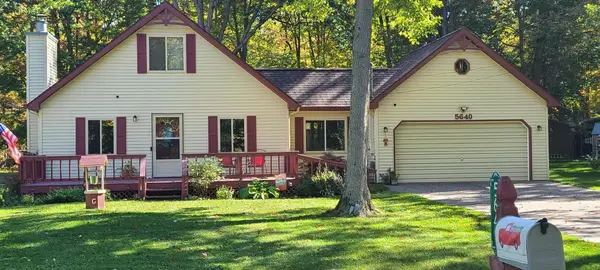 5640 N Reserve Road, Roscommon, MI 48653