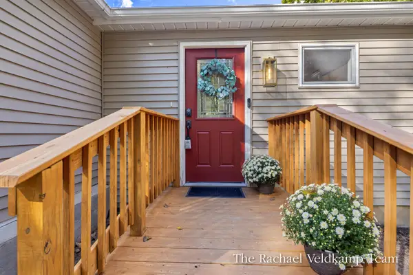6738 Ramsdell Drive Ne, Rockford, MI 49341