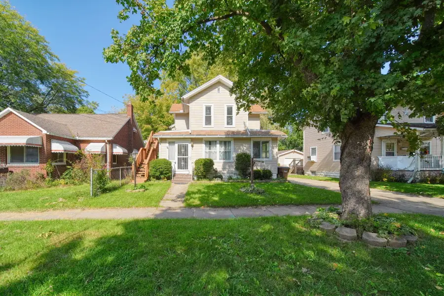 1902 Plymouth Street, Jackson, MI 49203 - #2