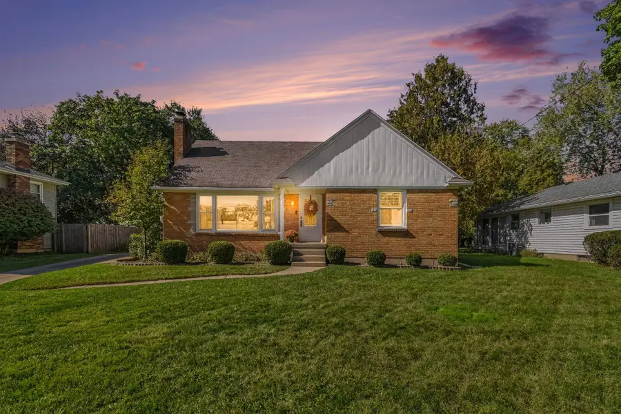 843 Fairfield Avenue Nw, Grand Rapids, MI 49504 - #2