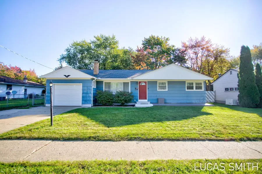 3024 Maple Grove Road, Muskegon, MI 49441 - #2