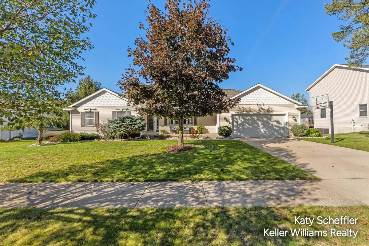 6881 Rex Drive Ne, Rockford, MI 49341 - #1