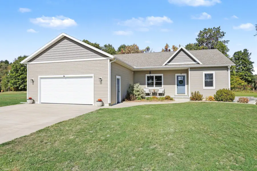 6715 Pine Road, Benton Harbor, MI 49022 - #2