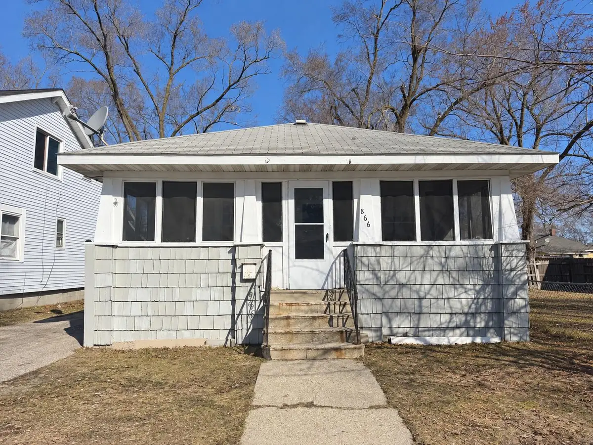 866 Fleming Avenue, Muskegon, MI 49442 - #1