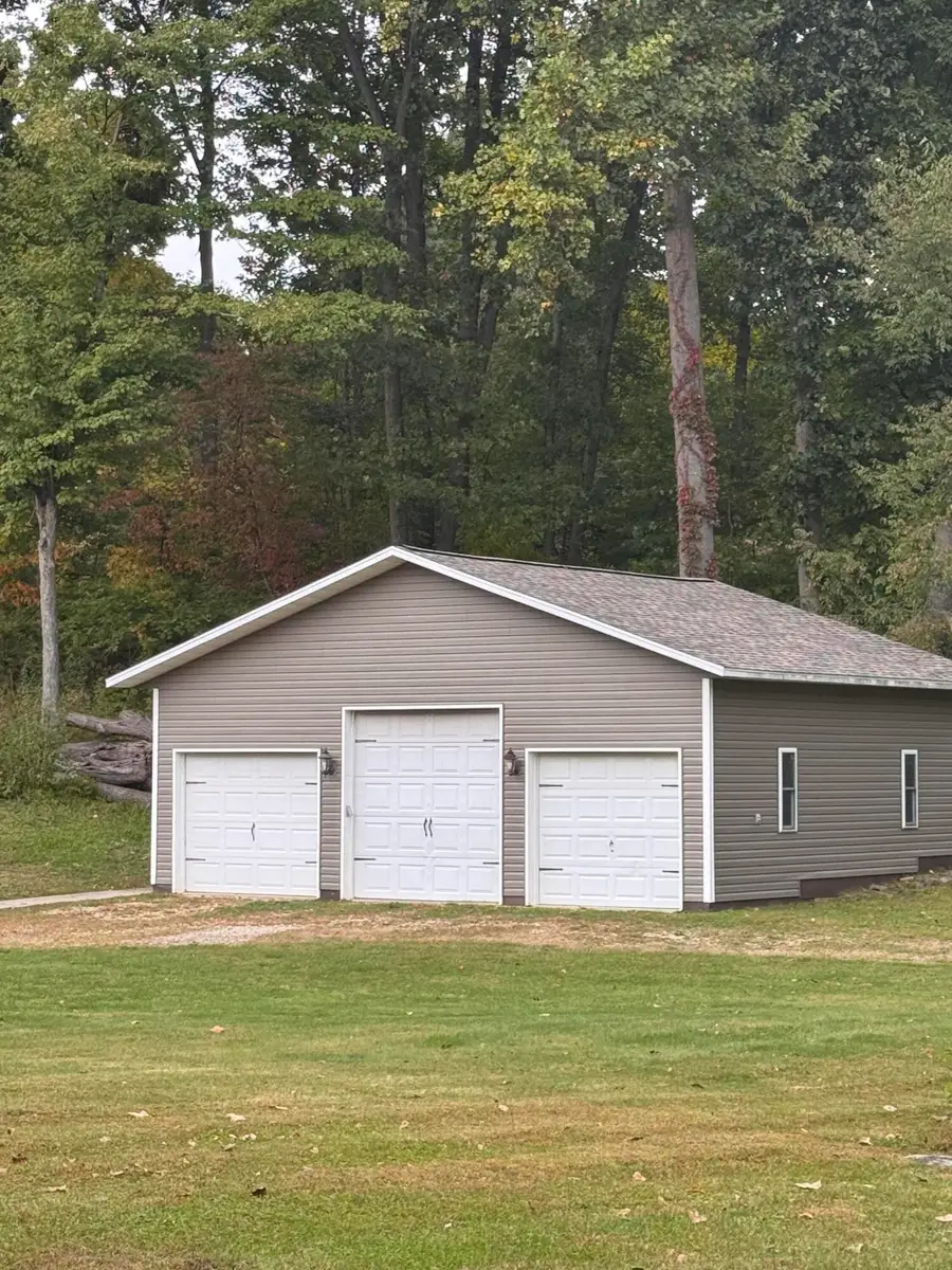 12398 Aalf's Road, Buchanan, MI 49107 - #3