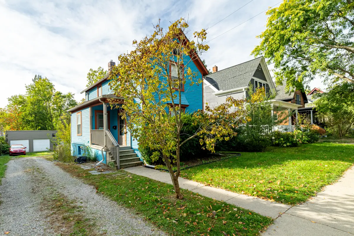 605 W Washington Street, Ann Arbor, MI 48103 - #1