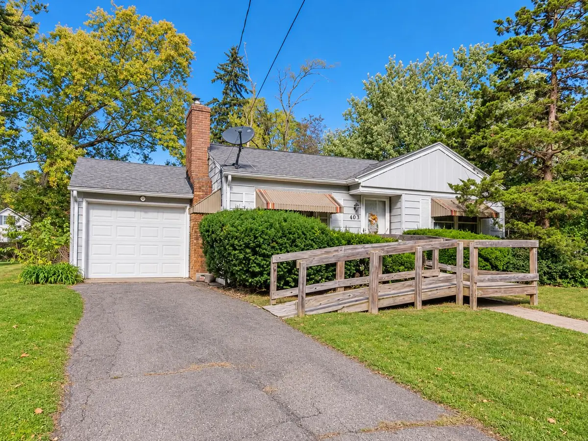 403 E Glenguile Avenue, Parchment, MI 49004 - #1