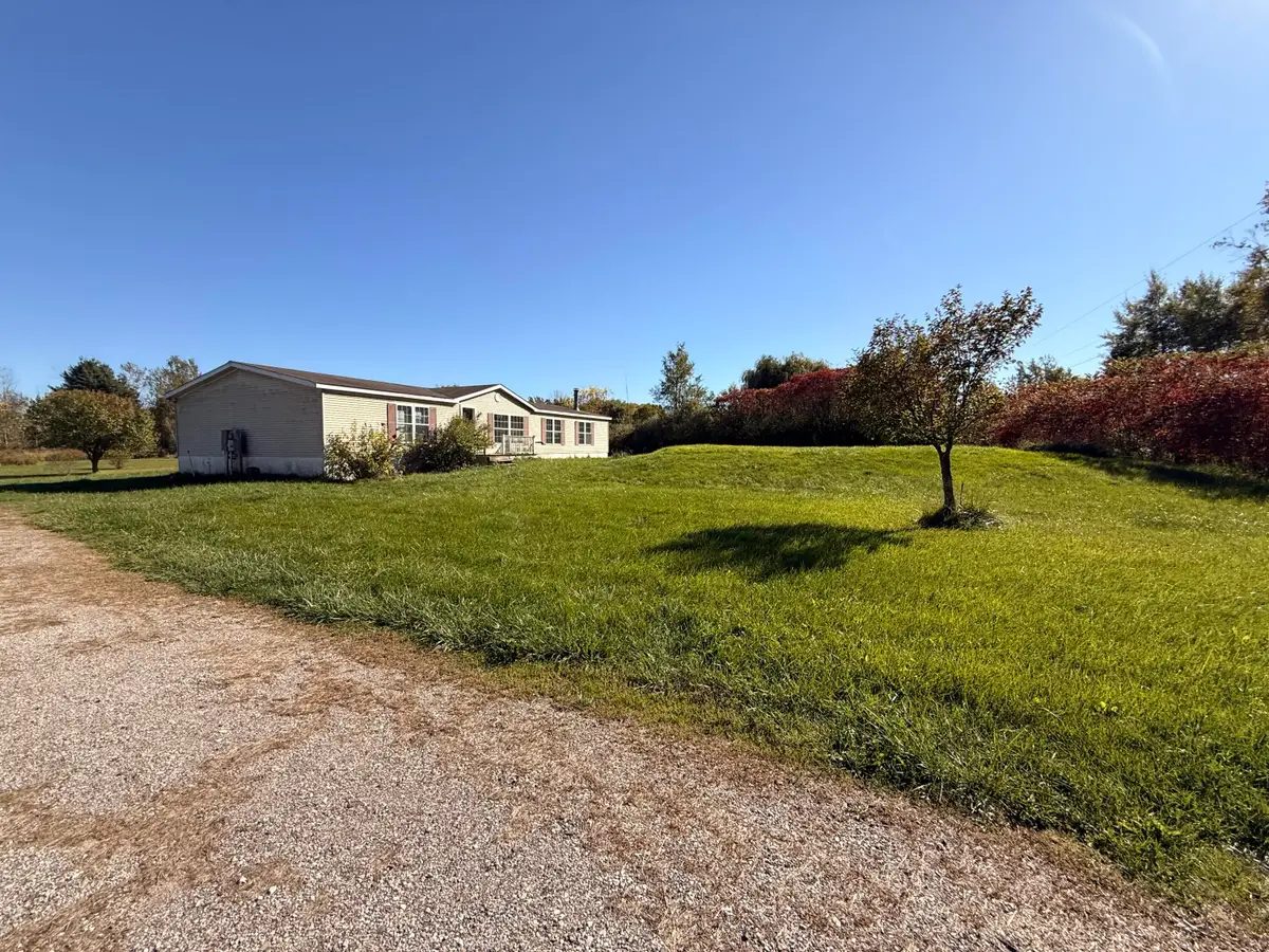 6524 N 96th Avenue, Hart, MI 49420 - #1