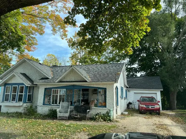 338 N Lincoln Avenue, Lakeview, MI 48850